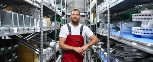 Großfachregale im Warenlager - Lagertechnik Direkt